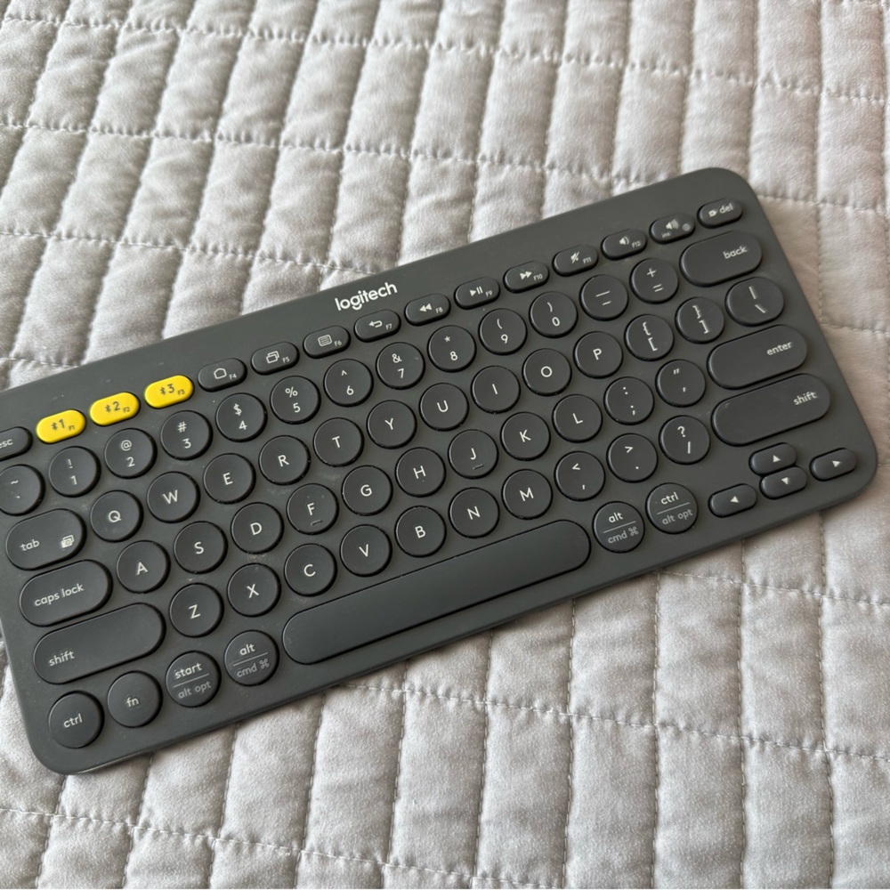 Logitech K380 Bluetooth Keyboard